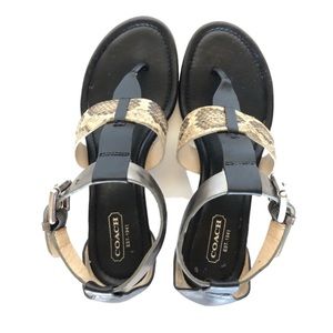 Coach T Strap Snakeskin Reptile Print Sandals Shoes Women’s 6B Wedge Velvet Shoe